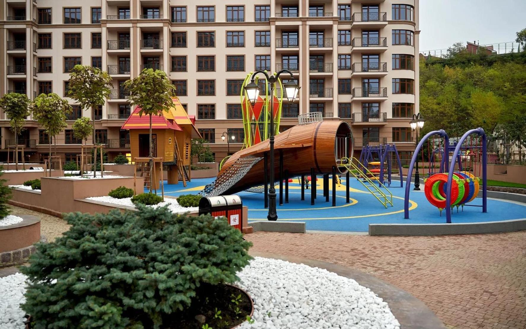 Petrovdom 02-76B Luxury Living In Rc Pechersk Plaza, Mykhaila Boichuka 19-А Kyiv Exterior photo